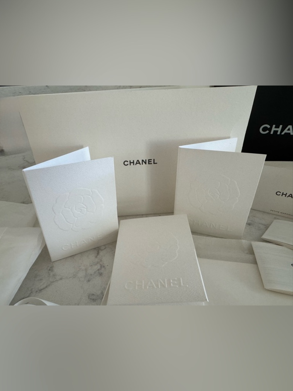Chanel Ribbon & Packaging Set in White & Black - Picture 15 of 16